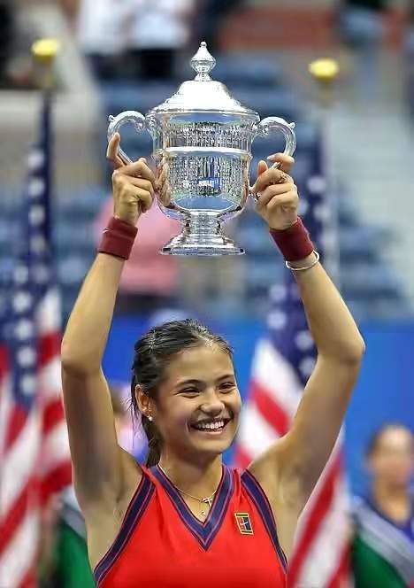 的内线支点 的内线支点