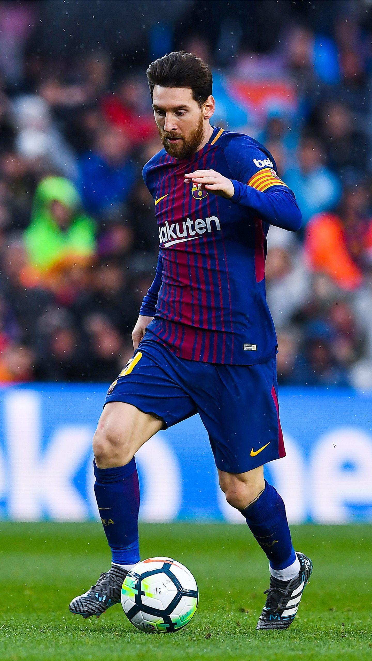 尽管他拥有 尽管他拥有